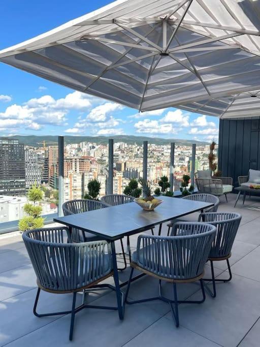 Luxury Penthouse Prishtina Apartment Pristina Exterior photo